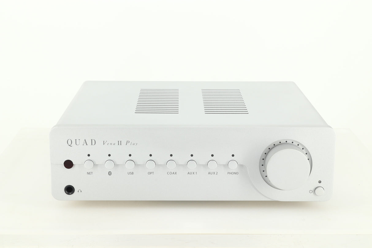 Quad Vena II Play Integrated Amplifier - Silver
