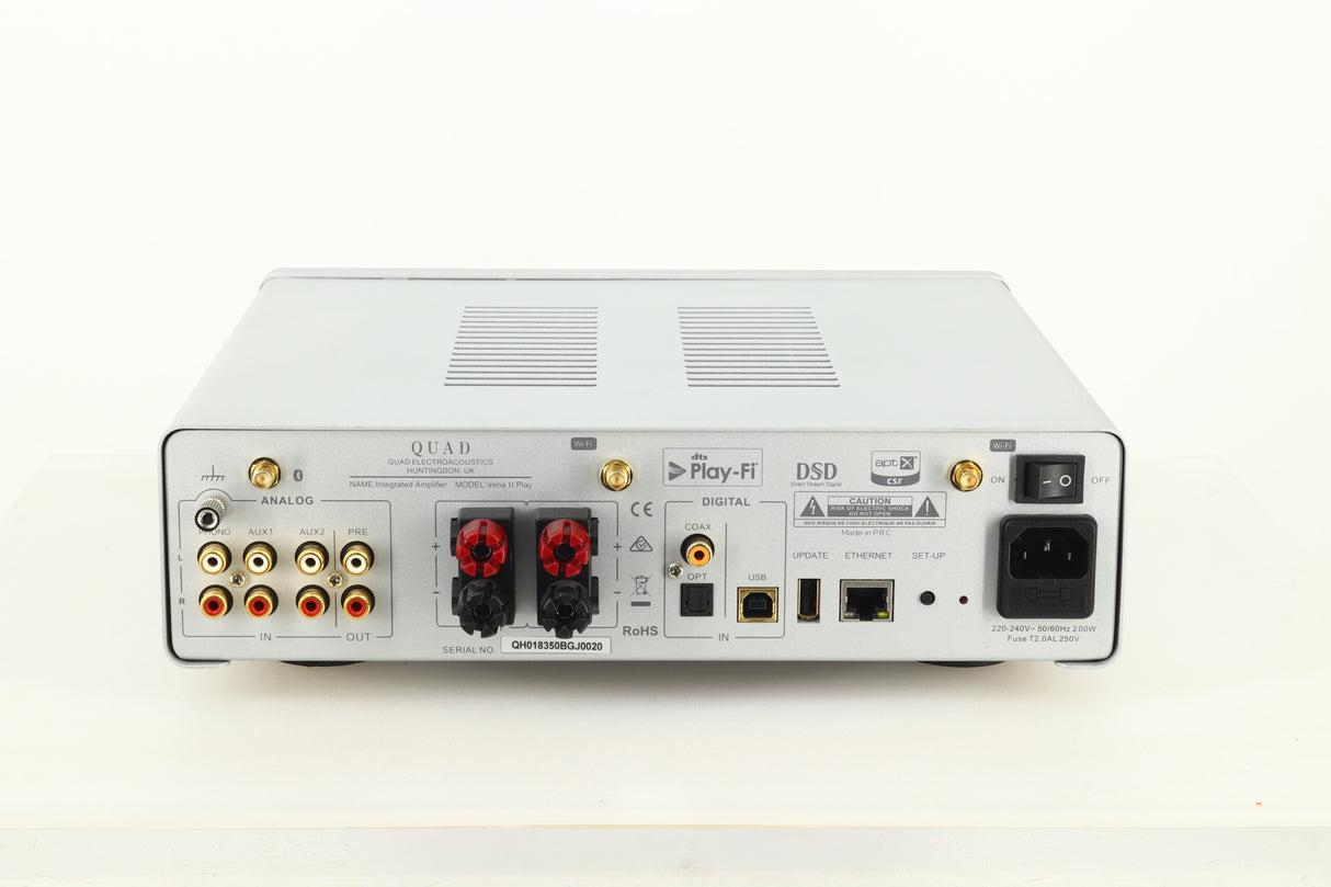 Quad Vena II Play Integrated Amplifier - Silver