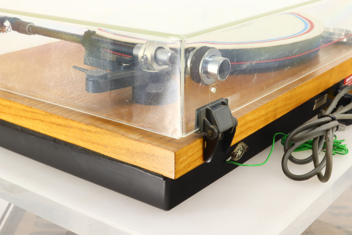 The Oak Turntable