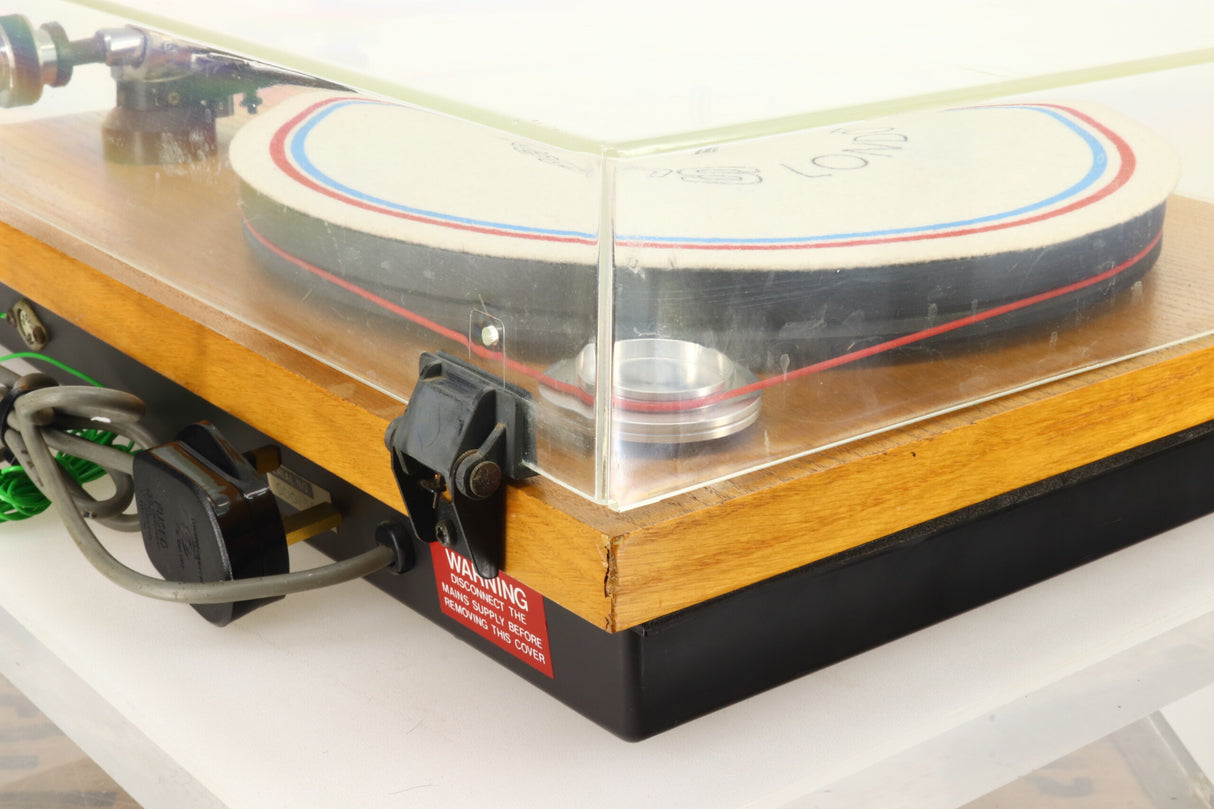 The Oak Turntable