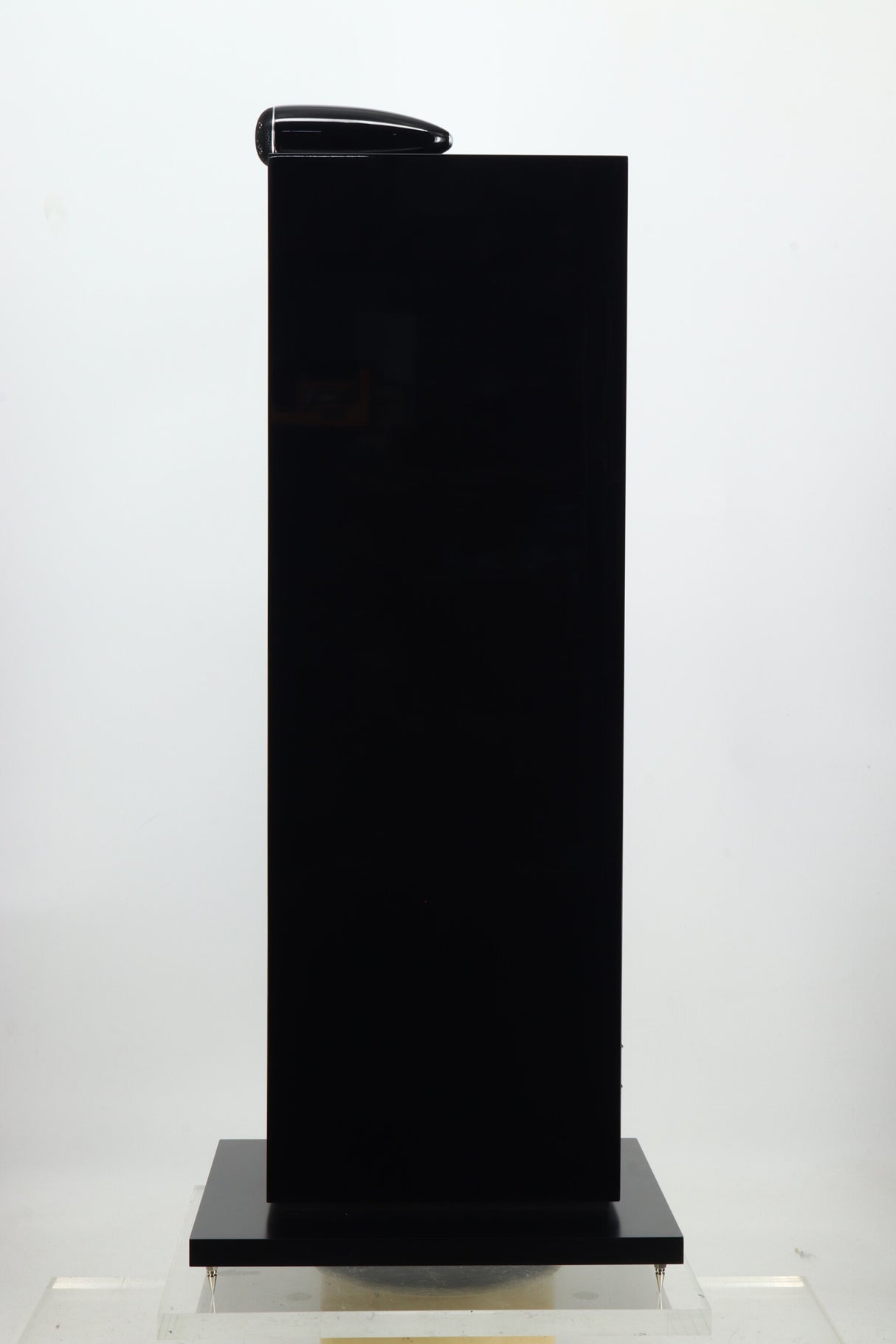 B&W 702 S2 Floorstanding Speakers - Black Gloss (Ex Demo)