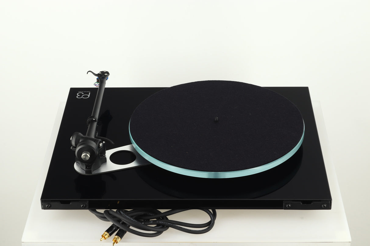 Rega Planar 3 Turntable / Elys 2 Cartridge - Black