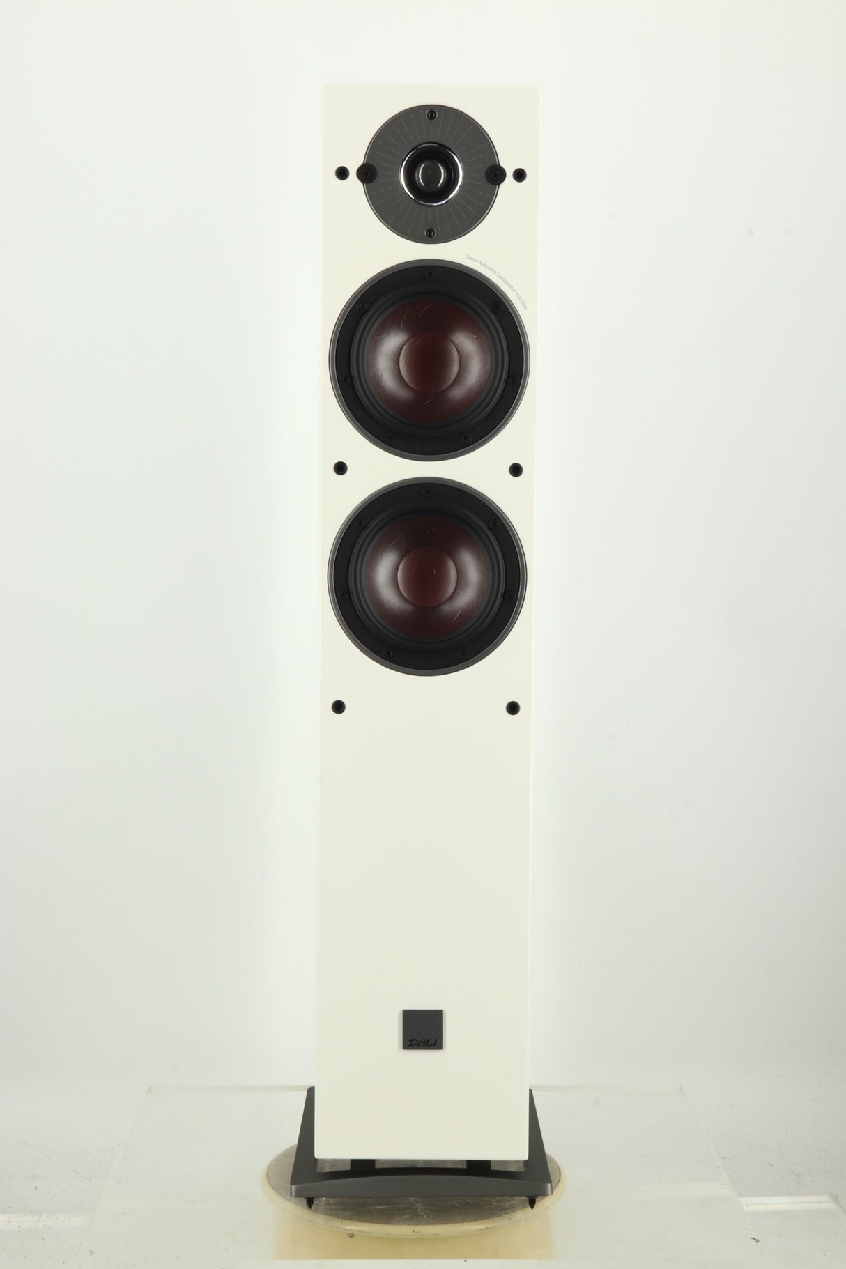 Dali Oberon 5 Floorstanding Speakers - White