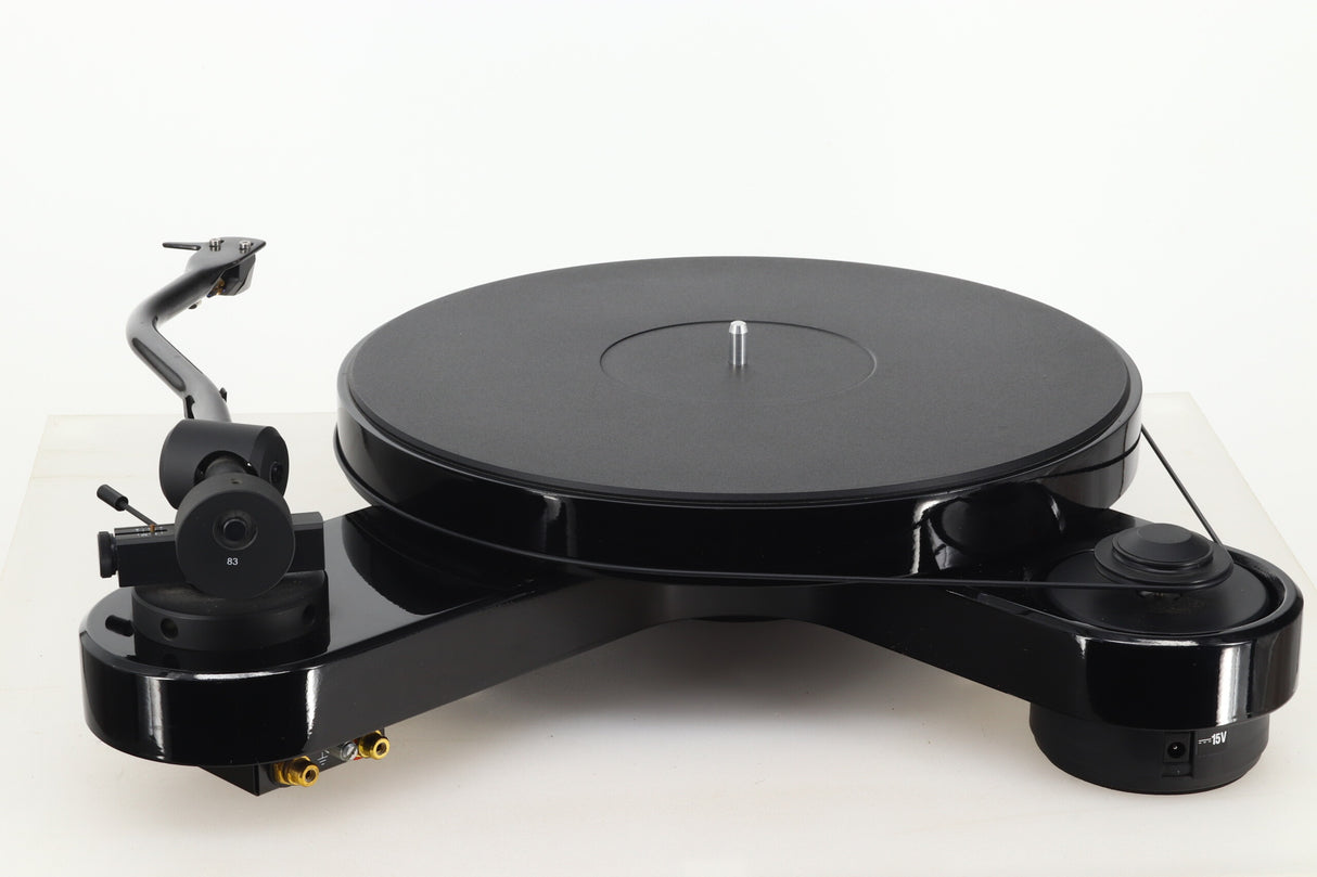 Pro-Ject RPM 3 Carbon Turntable - Black / Ortofon 2M Silver Cartridge