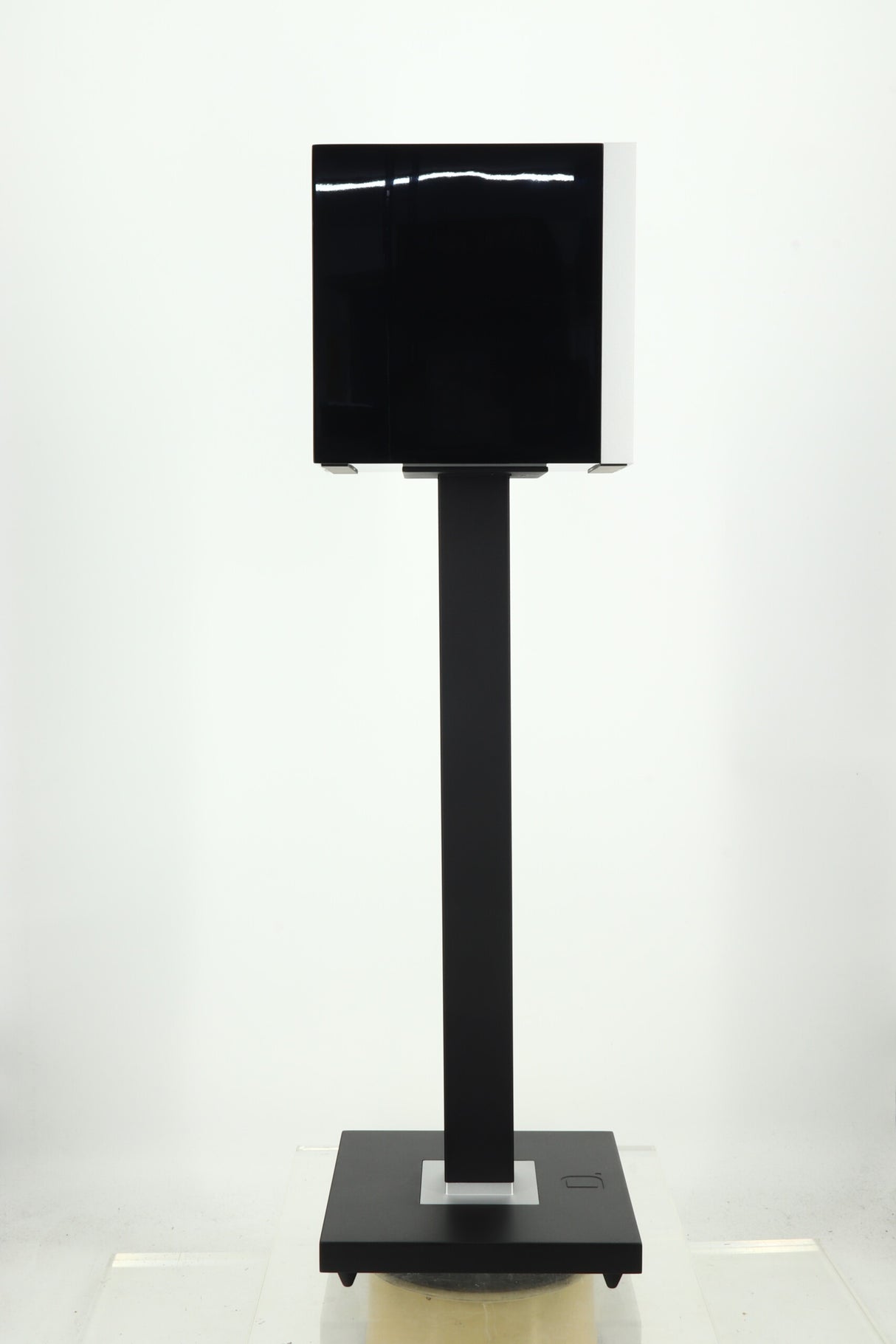 Definitive Technology Demand D9 Loudspeakers - Black c/w Stands