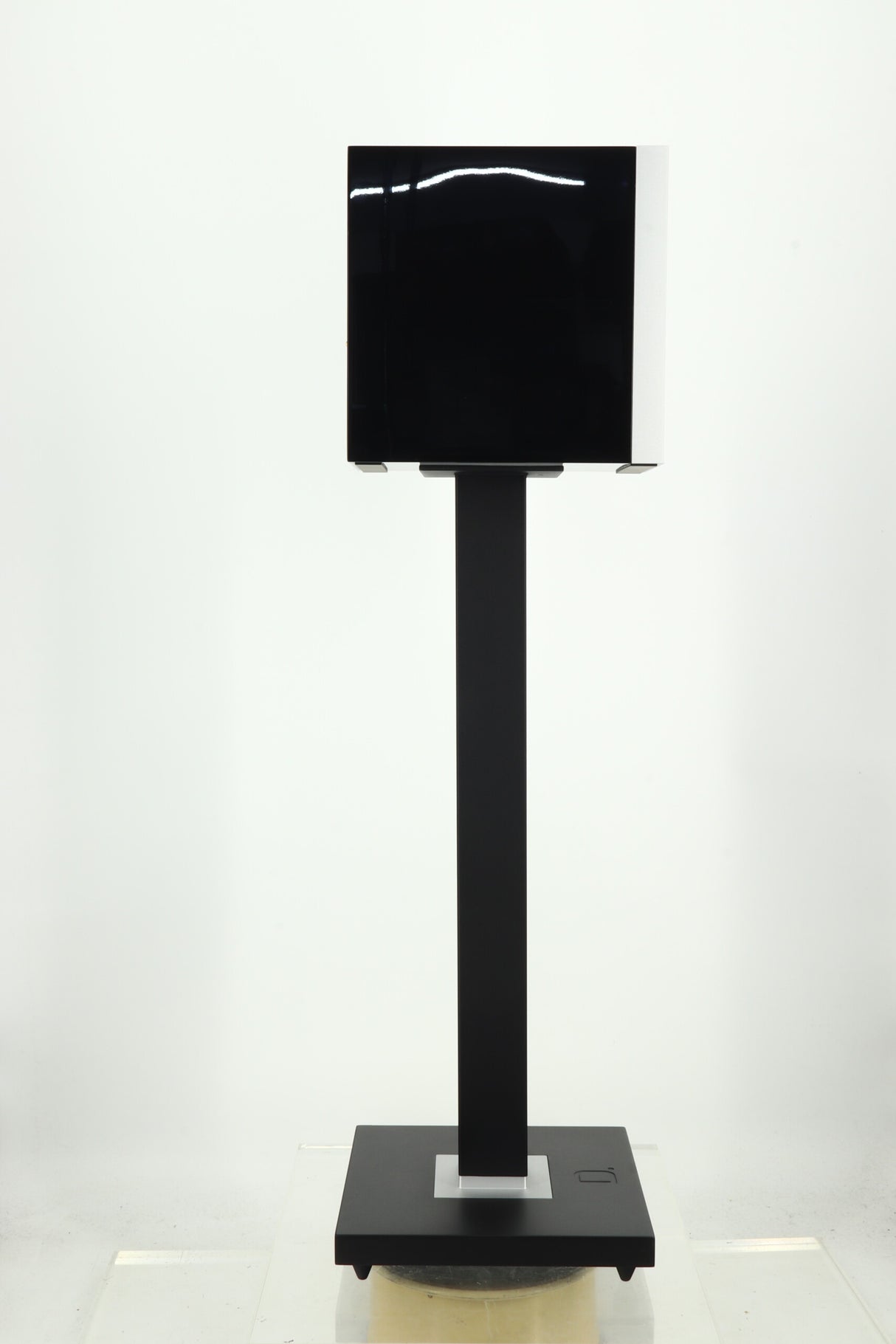 Definitive Technology Demand D9 Loudspeakers - Black c/w Stands