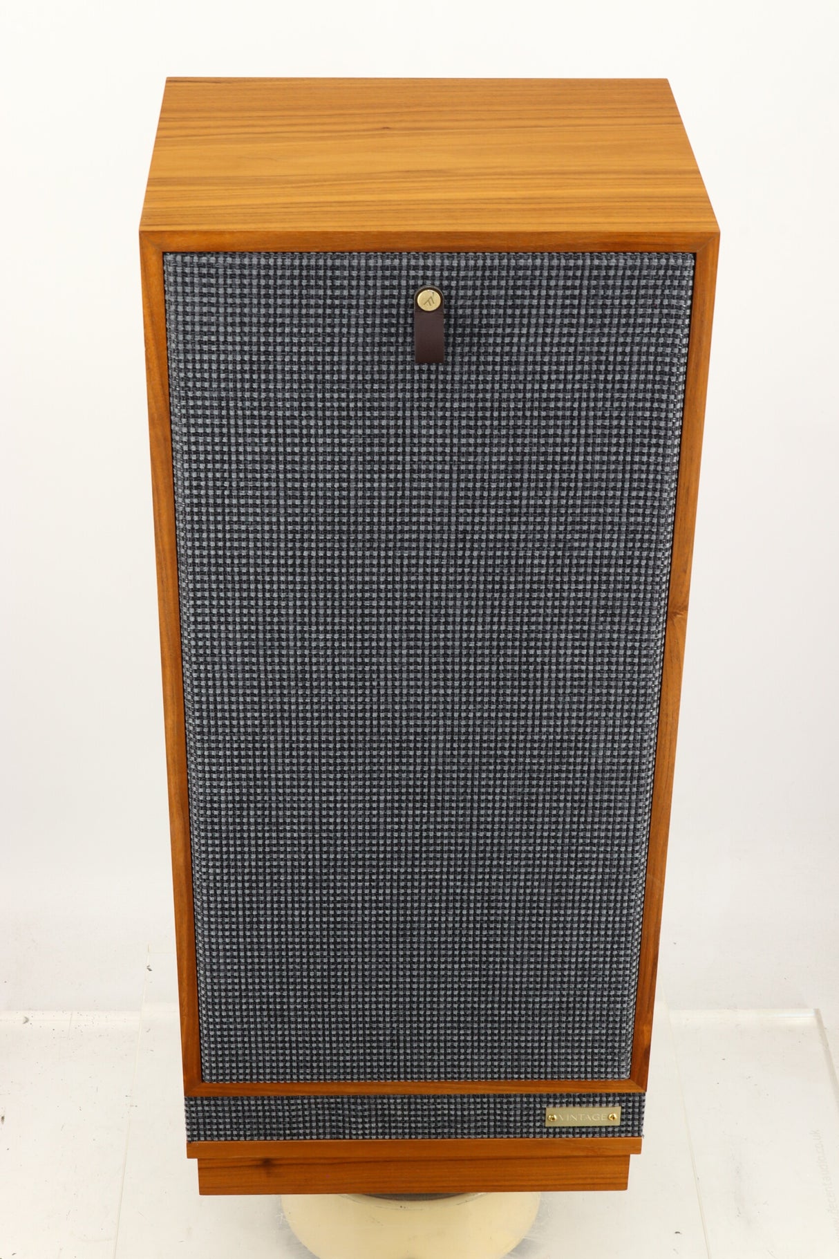 Fyne Audio Vintage Classic VIII Floorstanding Speakers - Walnut