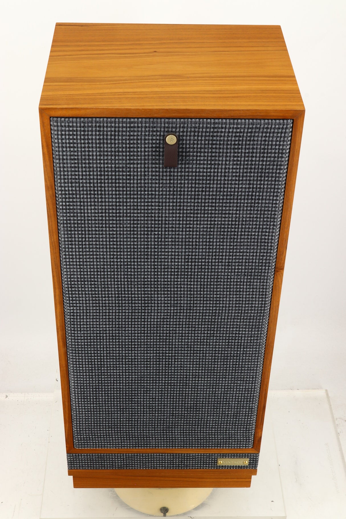 Fyne Audio Vintage Classic VIII Floorstanding Speakers - Walnut