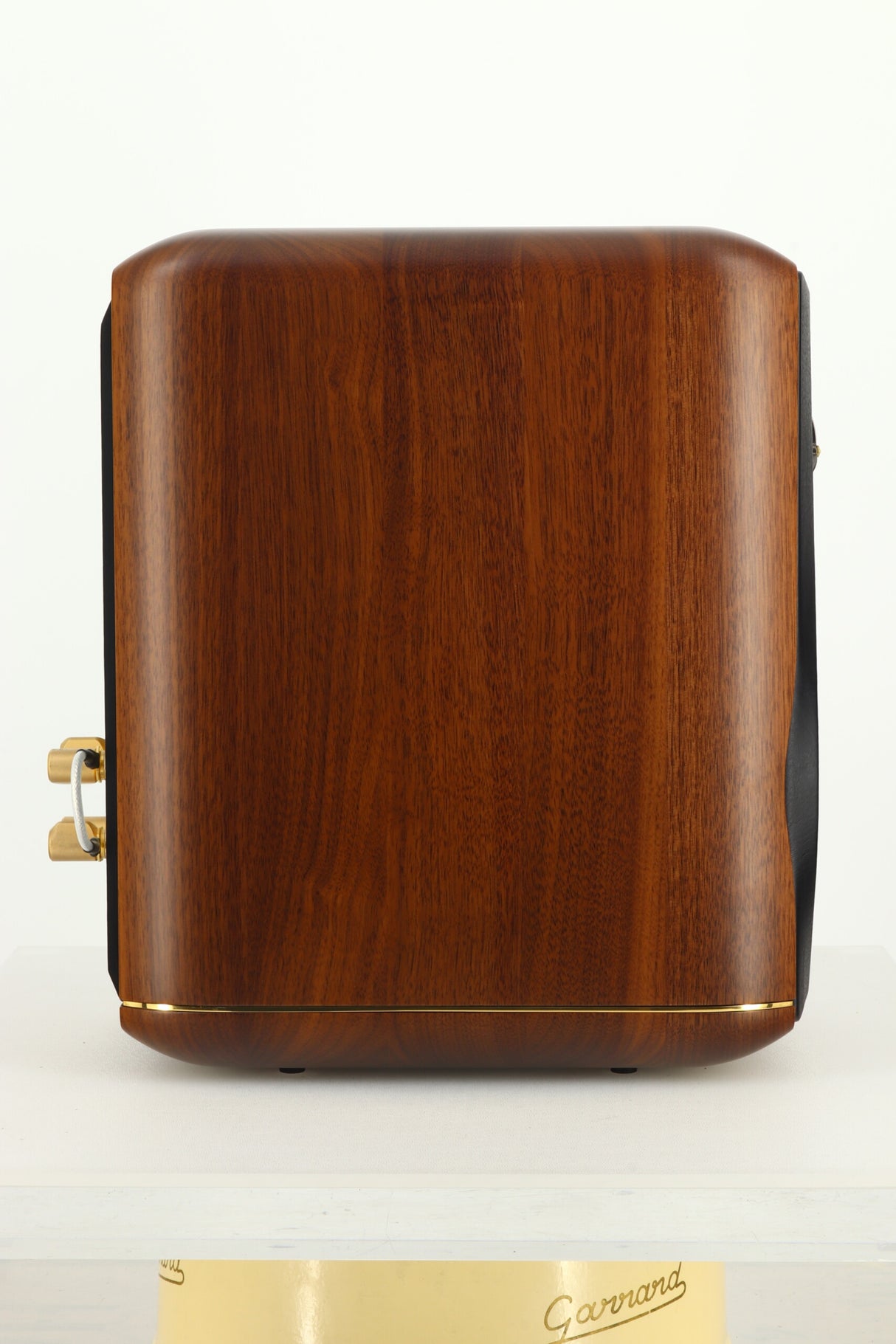 Sonus Faber Minima Amator II Standmount Speakers - Walnut