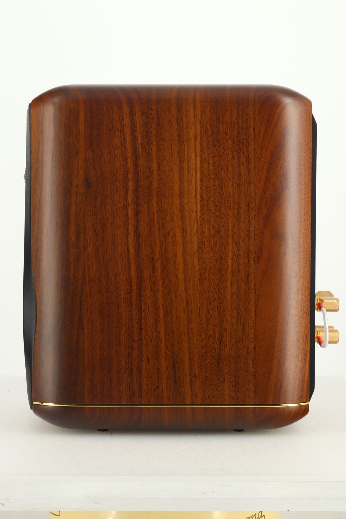 Sonus Faber Minima Amator II Standmount Speakers - Walnut