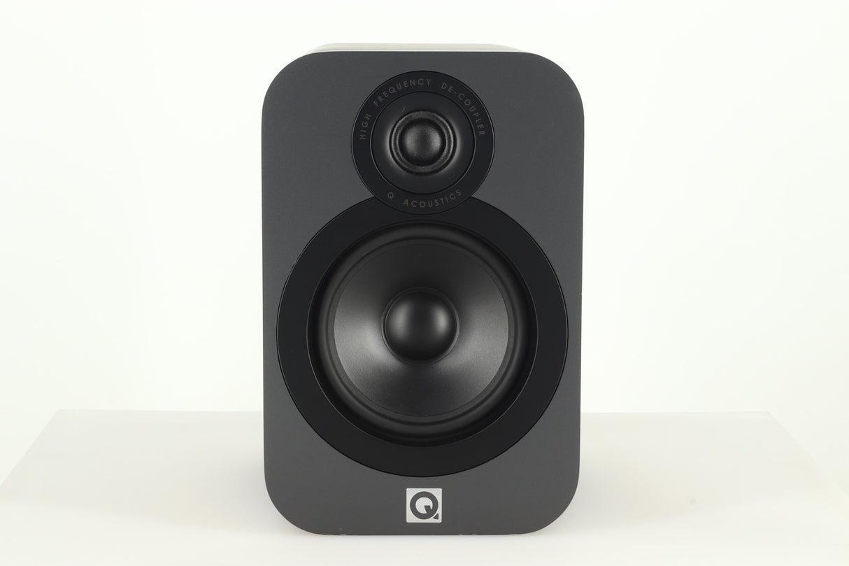 Q Acoustics 3020 Speakers - Grey