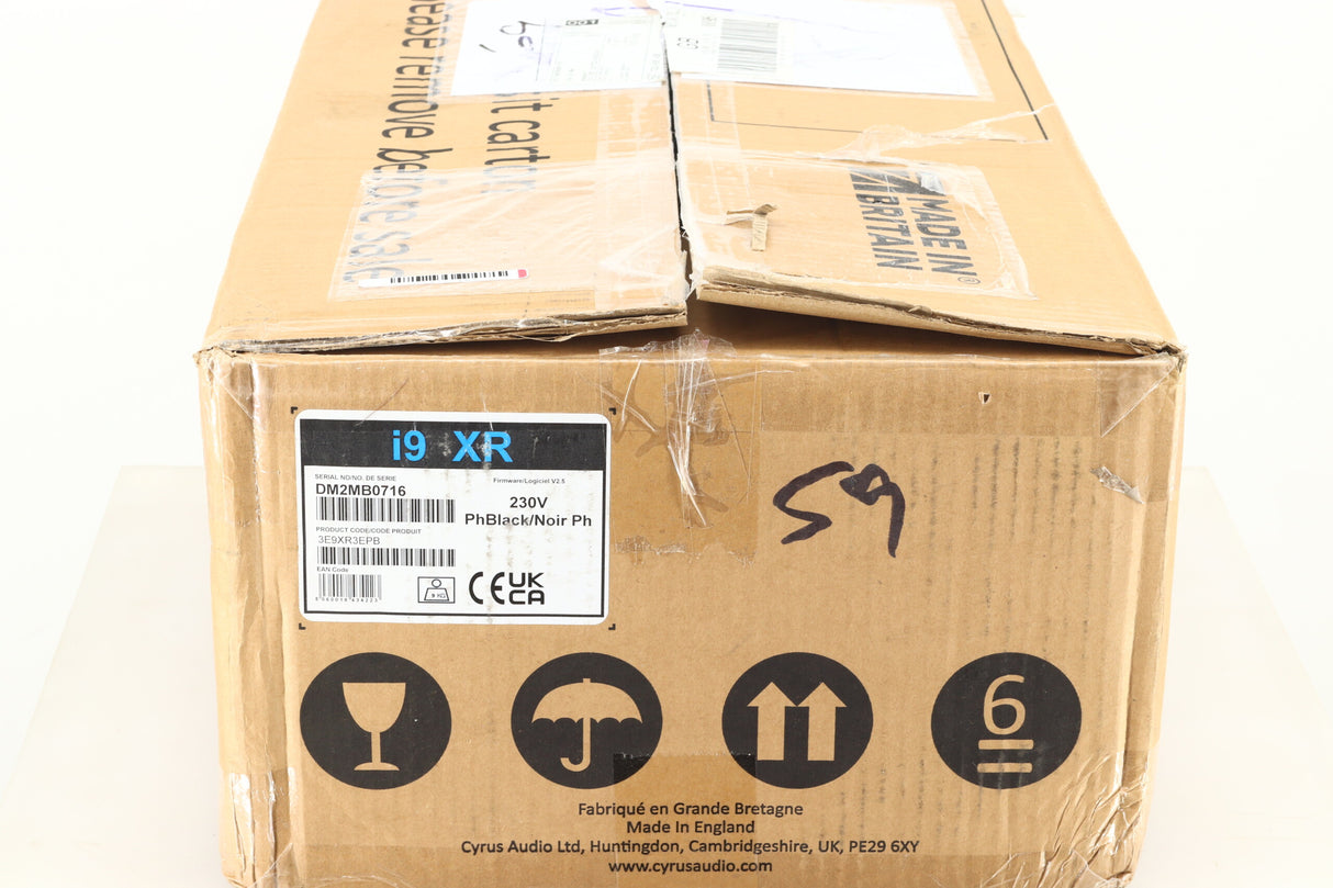 Cyrus i9-XR Integrated Amplifier - Phantom Black