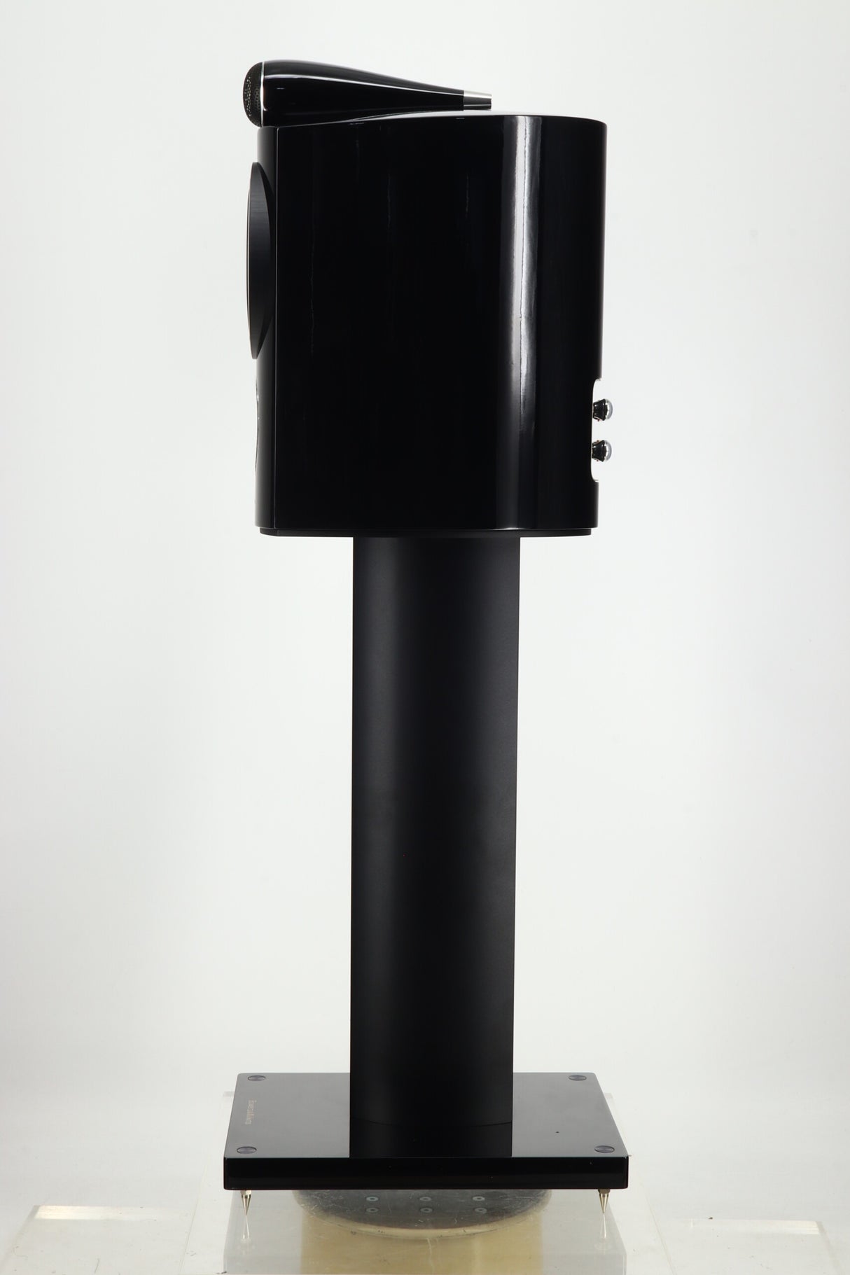 B&W 805 D3 Loudspeakers & Stands - Black