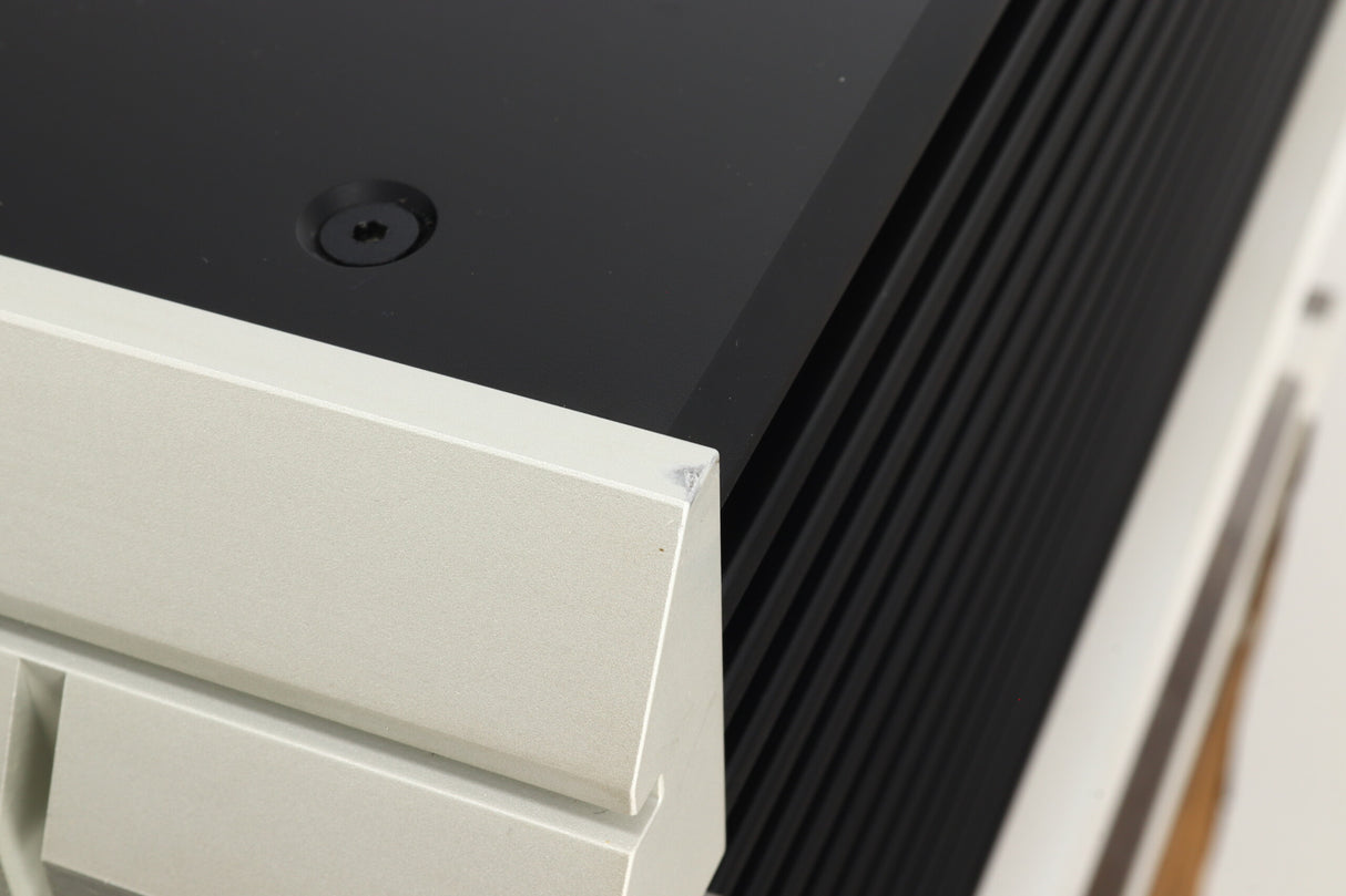 Musical Fidelity Nu-Vista 800 Integrated Amplifier - Silver