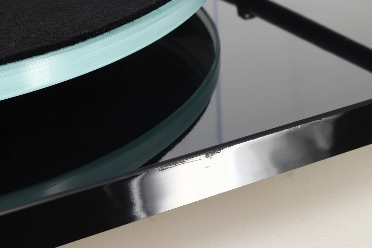 Rega Planar 3 Turntable / AT VM95ML Cartridge - Black Gloss