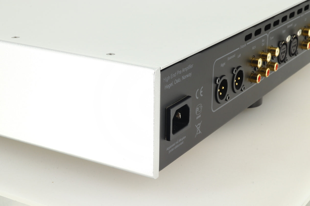 Hegel P20 Pre Amplifier - Silver