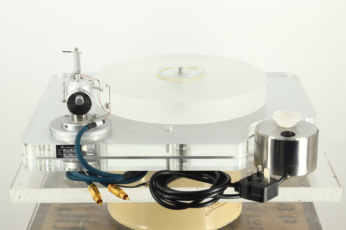Clearaudio Avantgarde Turntable / Unify Tonearm
