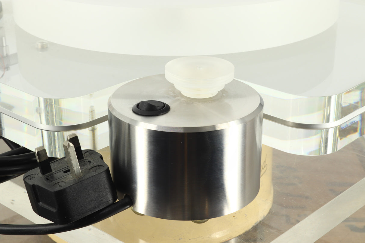 Clearaudio Avantgarde Turntable / Unify Tonearm