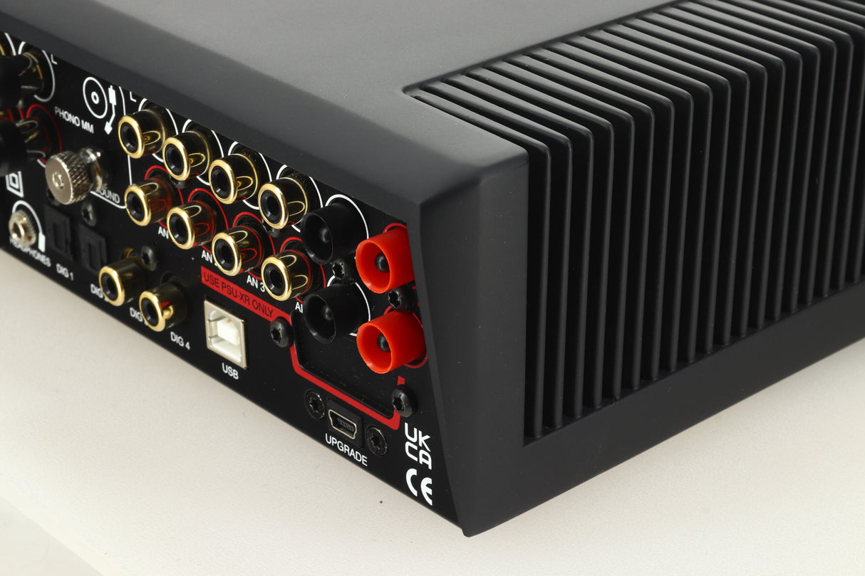 Cyrus i7-XR Integrated Amplifier - Phantom Black