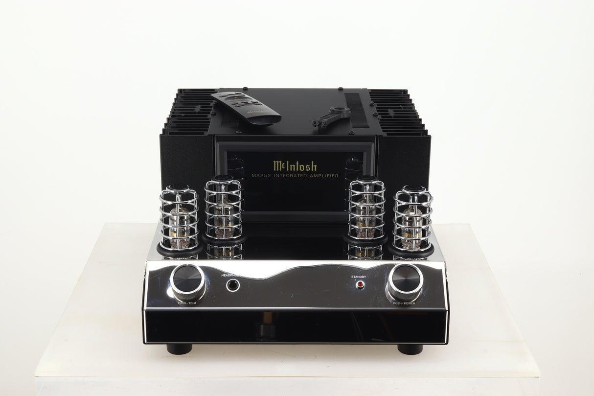 McIntosh MA252 Integrated Amplifier