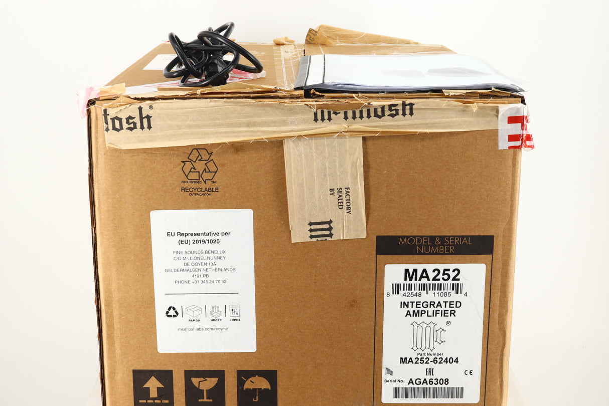 McIntosh MA252 Integrated Amplifier