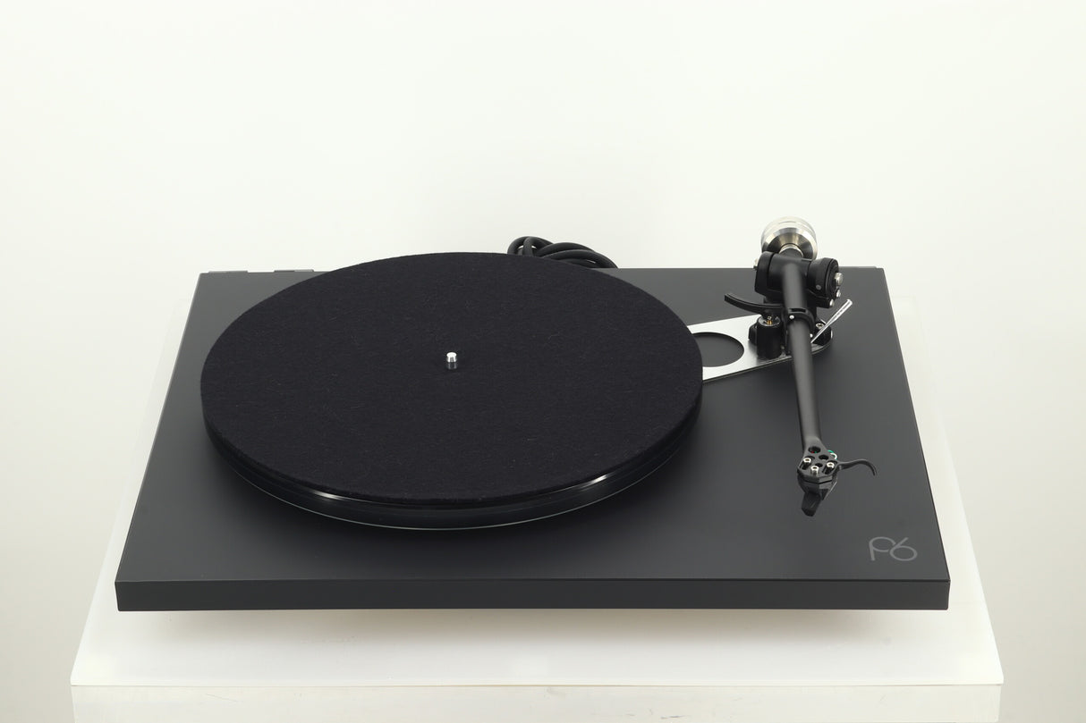 Rega Planar 6 Turntable / Ania Cartridge - Black