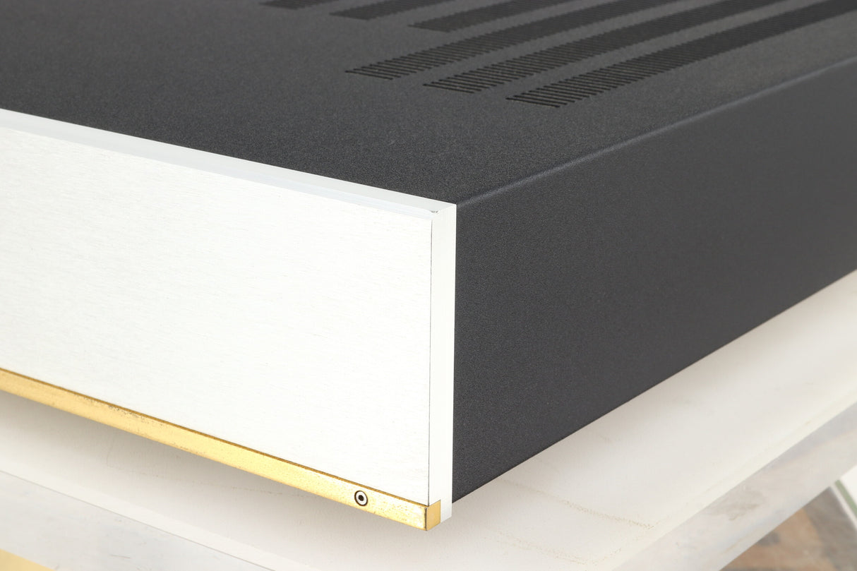 Musical Fidelity A3CR Power Amplifier