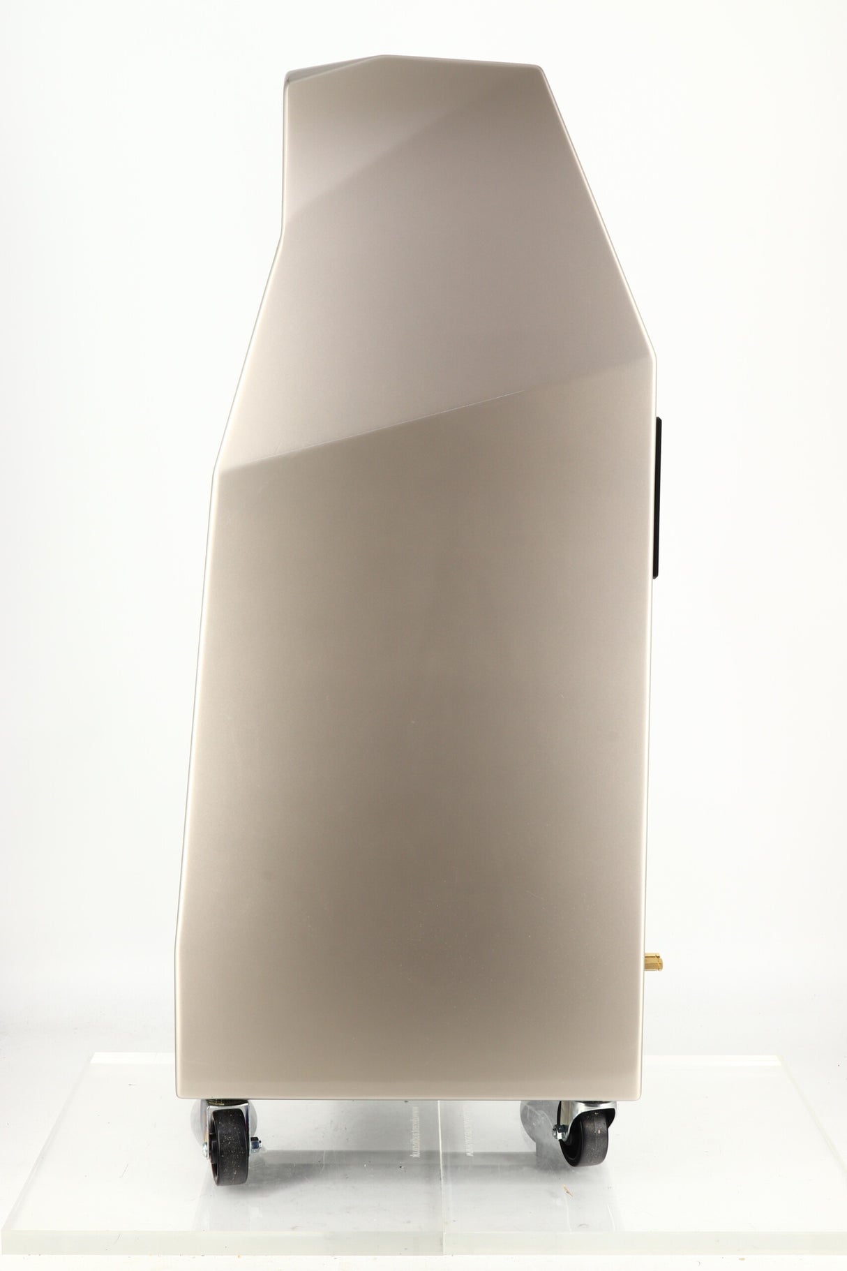 Wilson Audio Yvette Floorstanding Speakers - Desert Silver