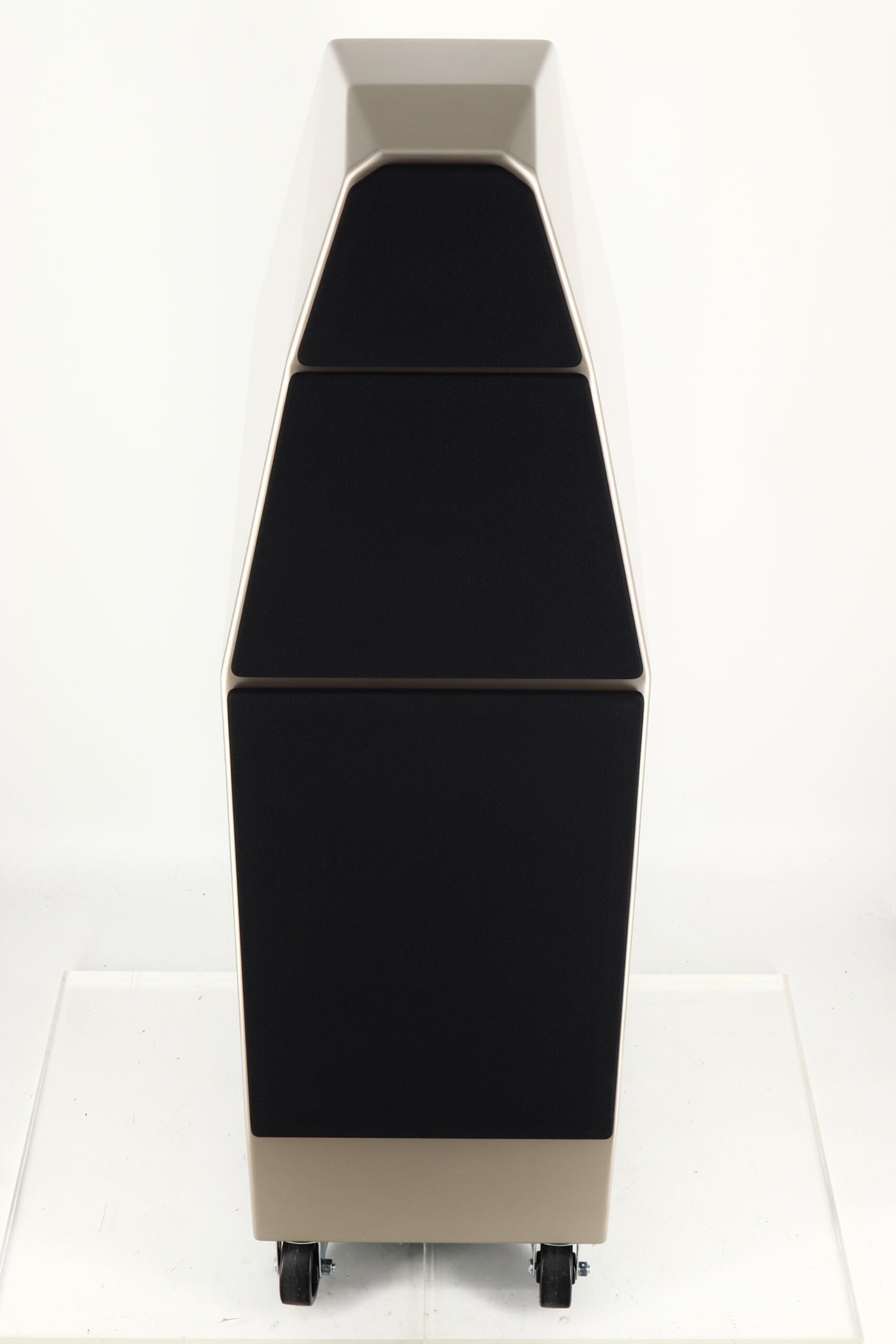 Wilson Audio Yvette Floorstanding Speakers - Desert Silver