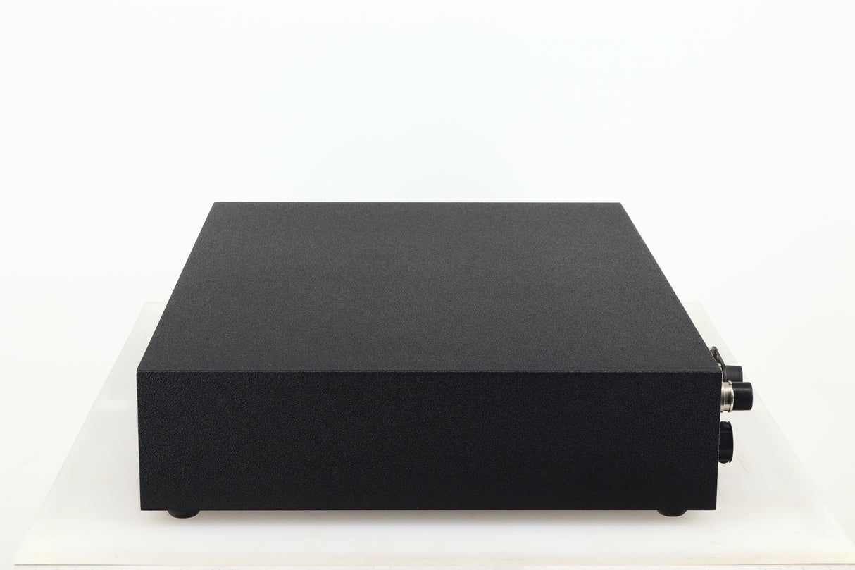 Naim NAC 82 Pre Amplifier & NAPSC Power Supply (2000)