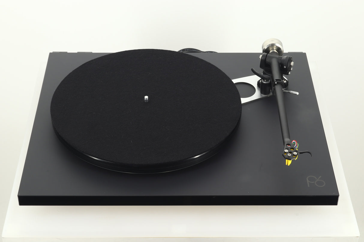 Rega Planar 6 Turntable - Black / Exact Cartridge