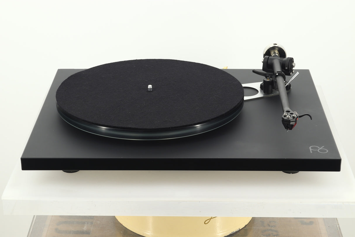 Rega Planar 6 Turntable - Black / Ania Pro Cartridge