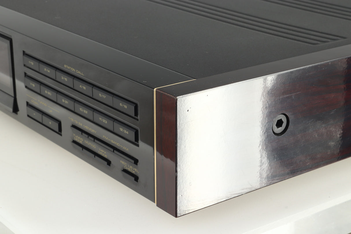 Pioneer F-91 FM/AM Tuner