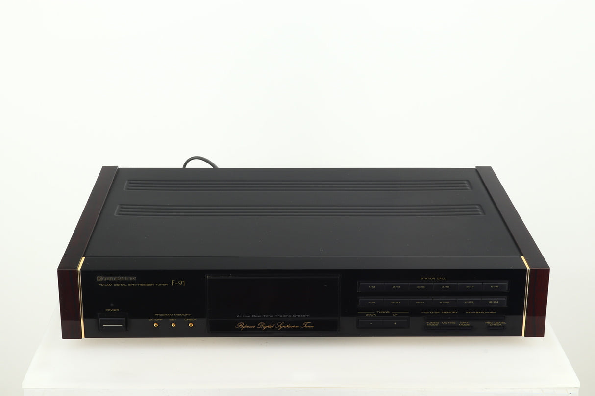 Pioneer F-91 FM/AM Tuner
