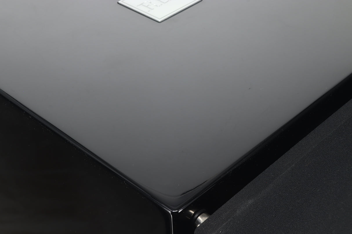 REL T9i Subwoofer - Piano Black