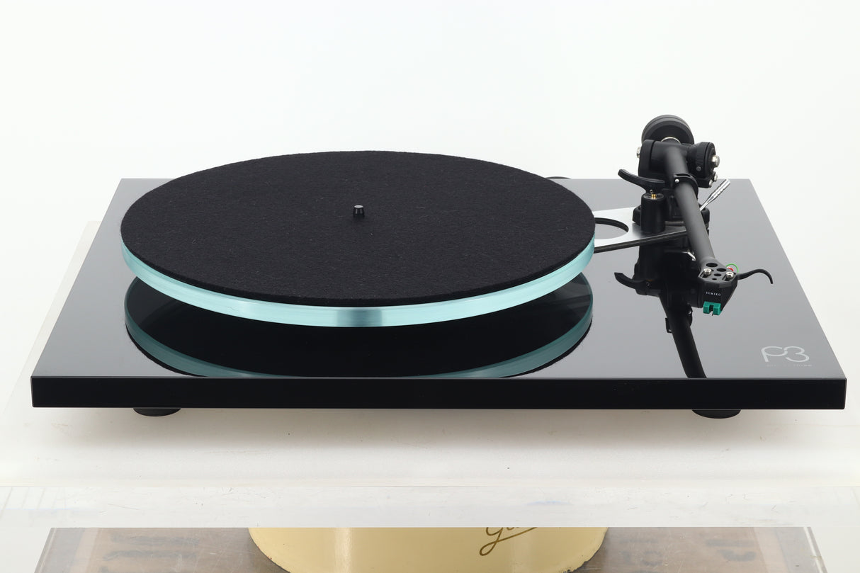 Rega Planar 3 Turntable - Black / Sumiko Olympia Cartridge