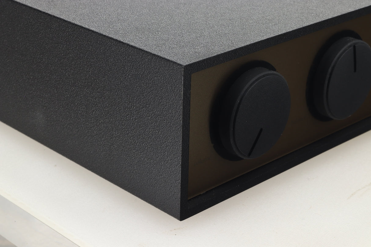 Naim NAC 82 Pre Amplifier & NAPSC Power Supply (1994)