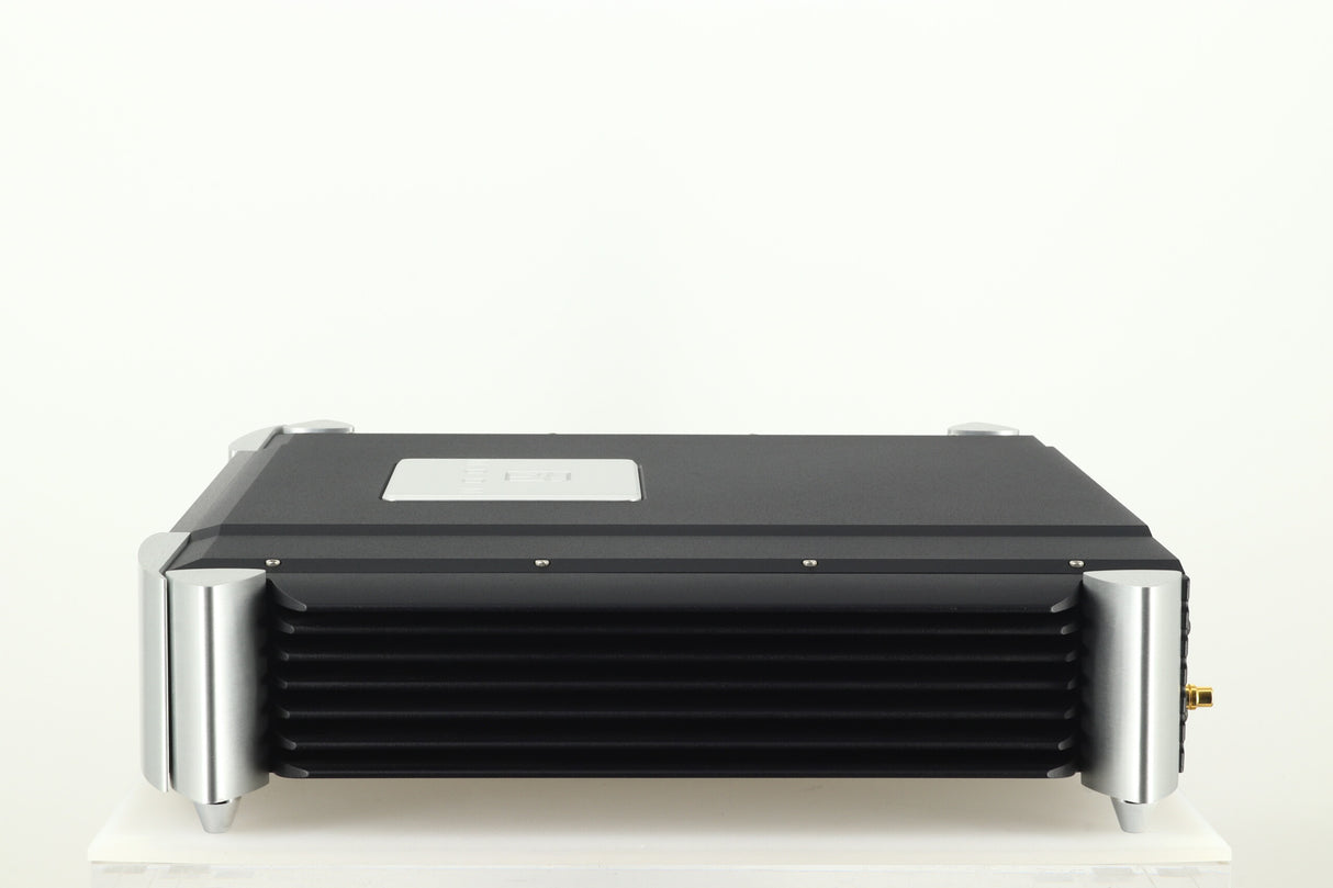Moon by Sim Audio 680D Streaming DAC with MIND 2 Module - Two Tone