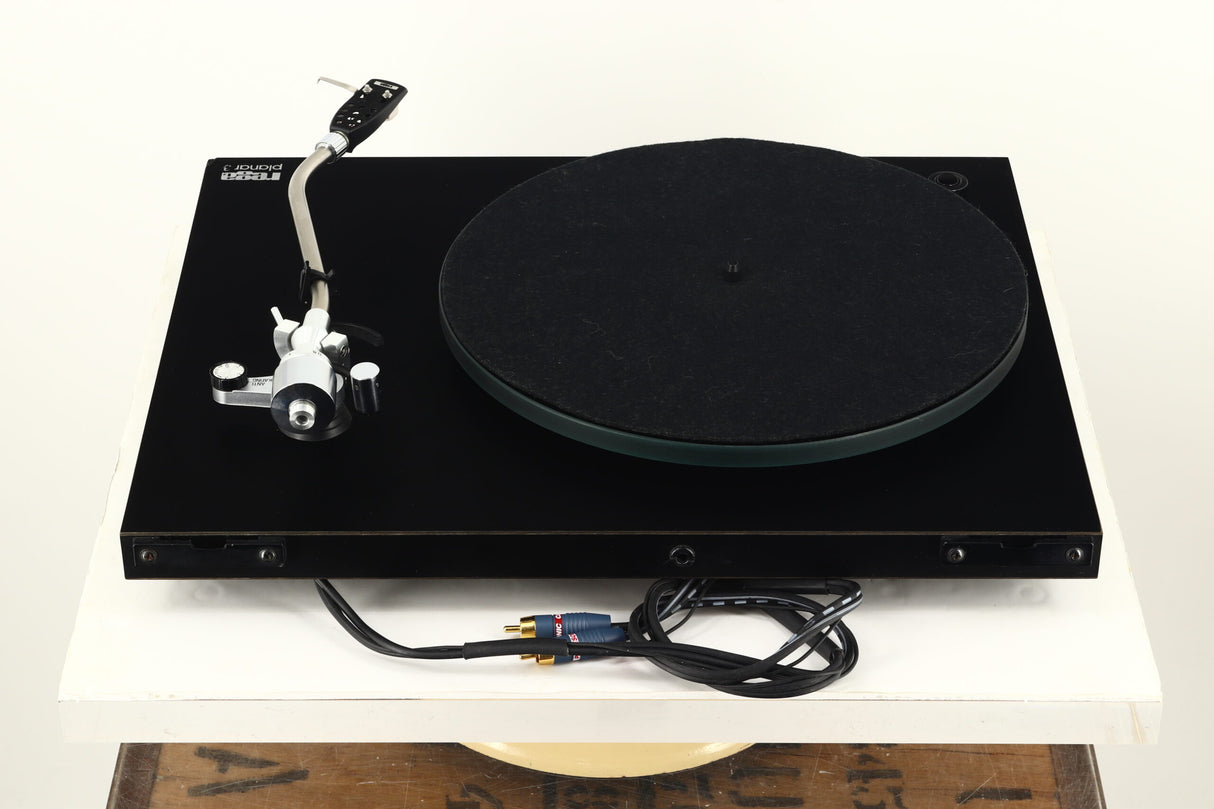 Rega Planar 3 Turntable (with 24V Upgrade)