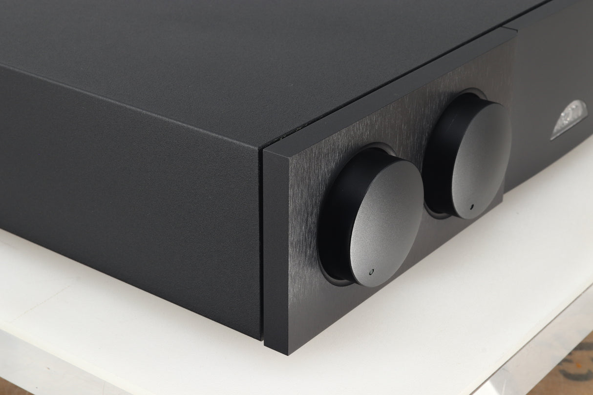 Naim NAC 252 Pre Amplifier (2006)