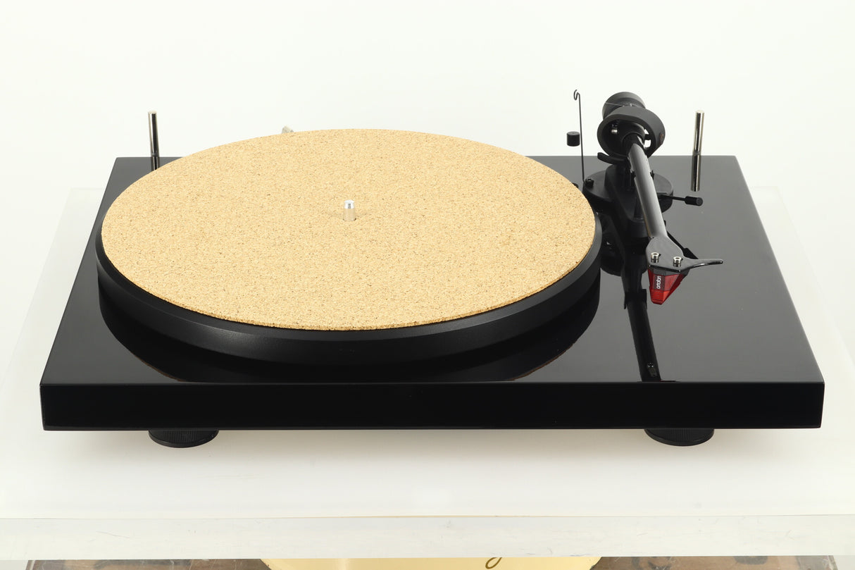 Pro-Ject Debut Carbon Turntable - Black