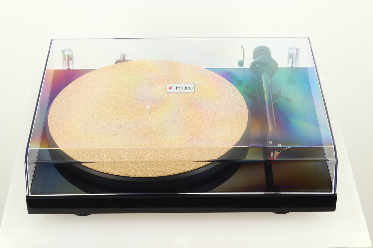 Pro-Ject Debut Carbon Turntable - Black