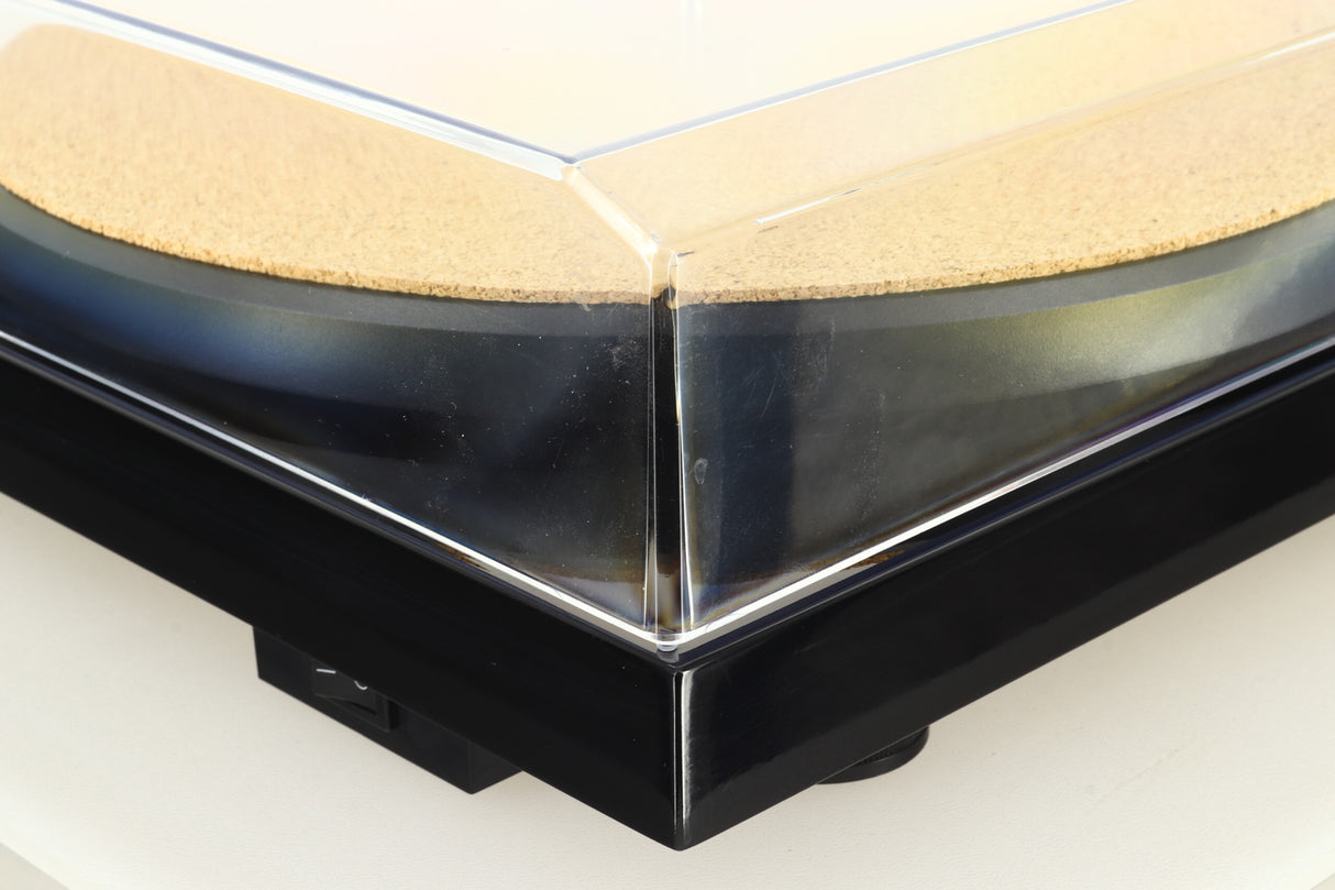 Pro-Ject Debut Carbon Turntable - Black