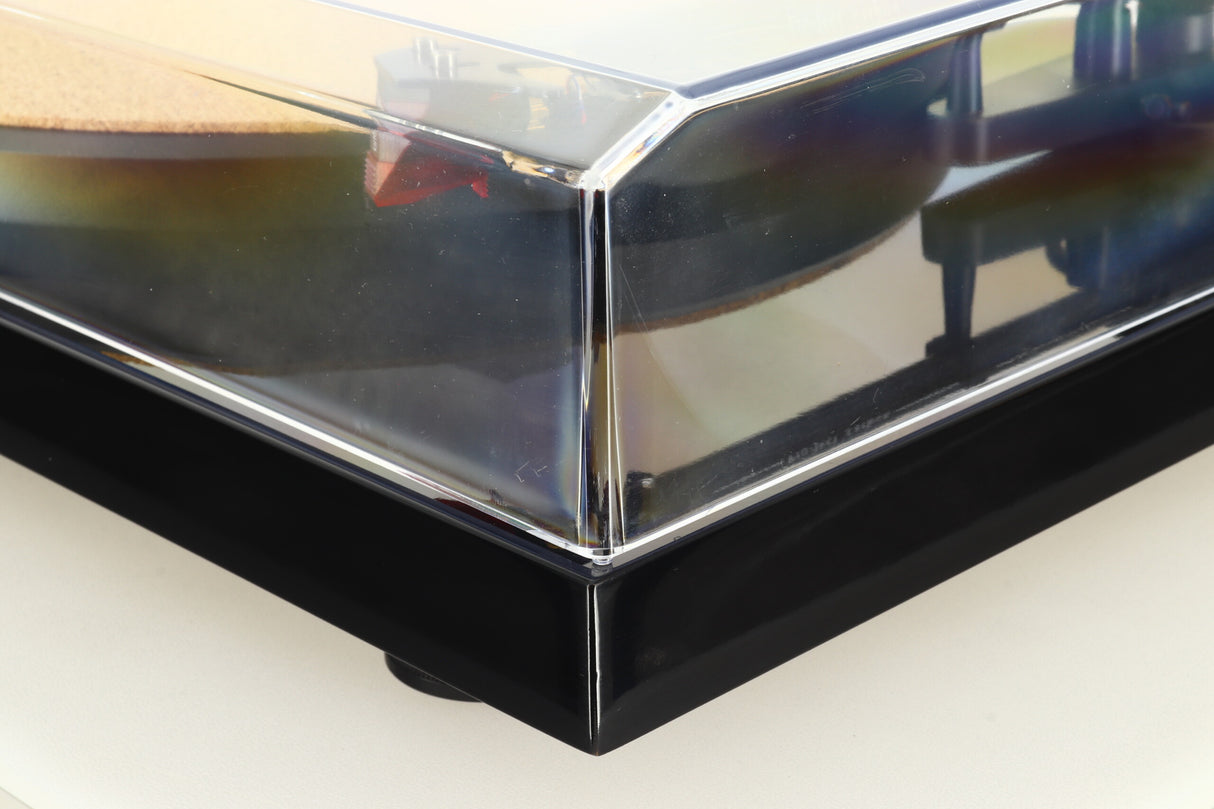 Pro-Ject Debut Carbon Turntable - Black