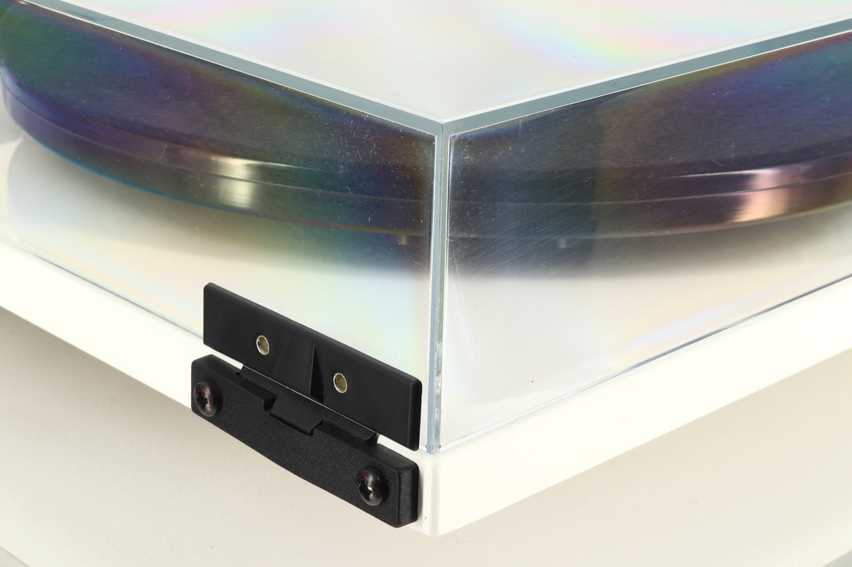 Rega RP6 Turntable - White / Exact Cartridge