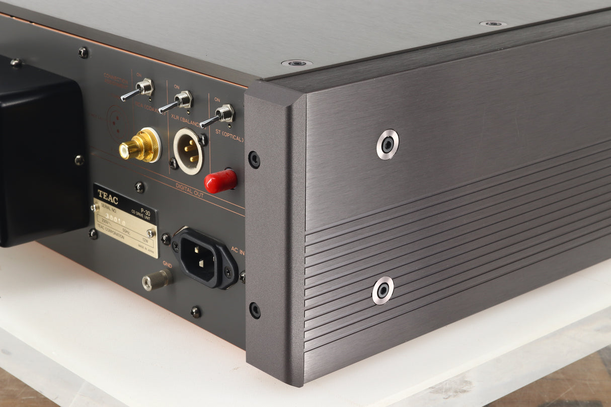 Teac P30 VRDS CD Transport W/ 540 Remote