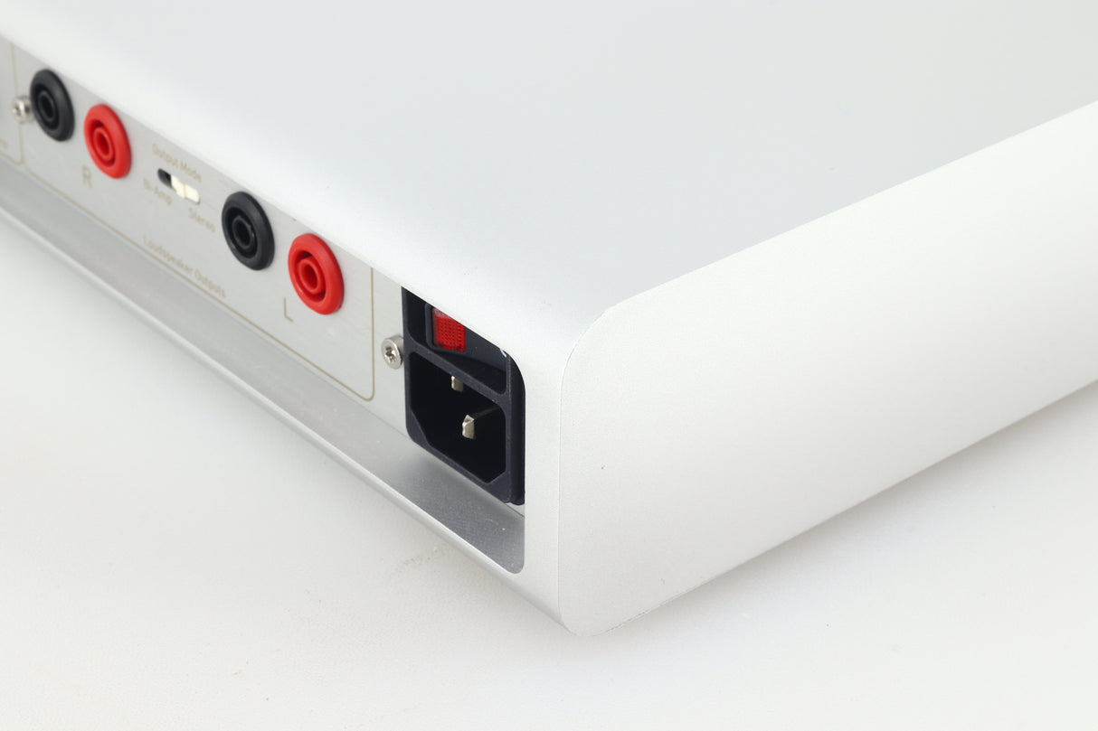Lindemann Musicbook Power II 1000 Power Amplifier