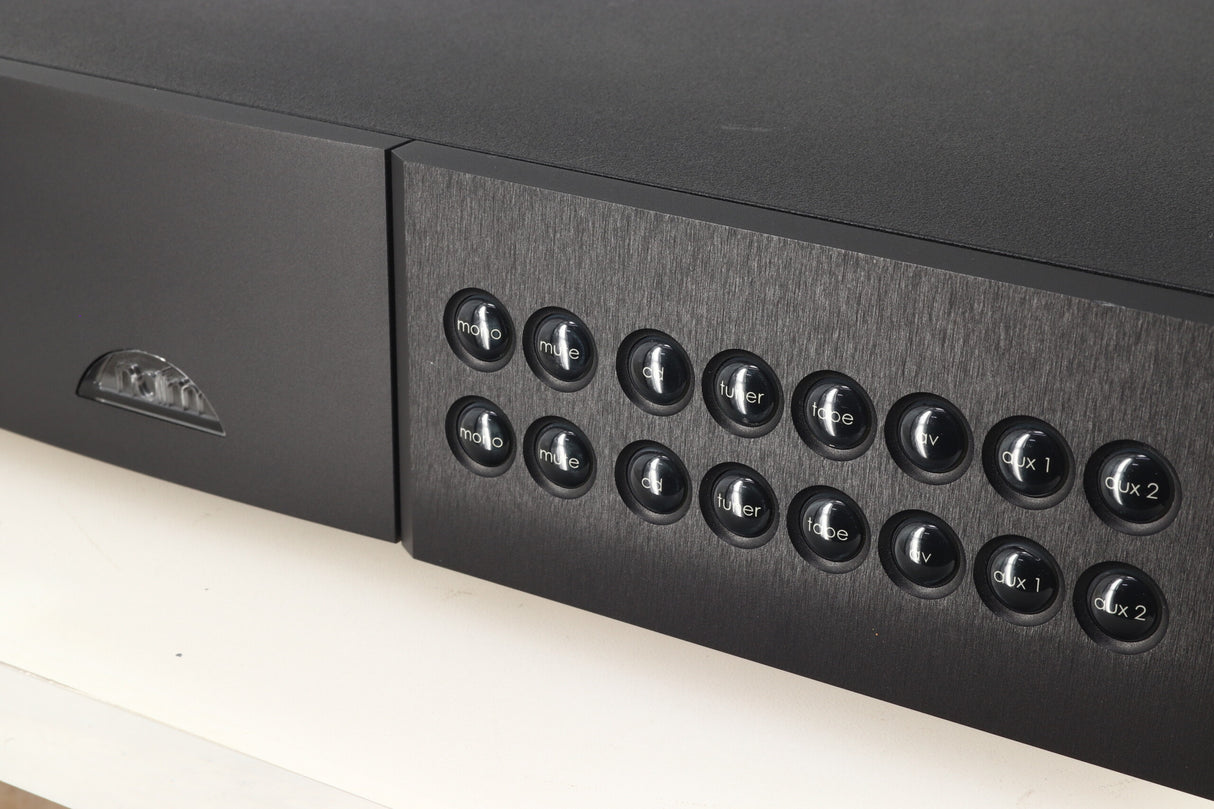Naim NAC 252 Pre Amplifier (2004)