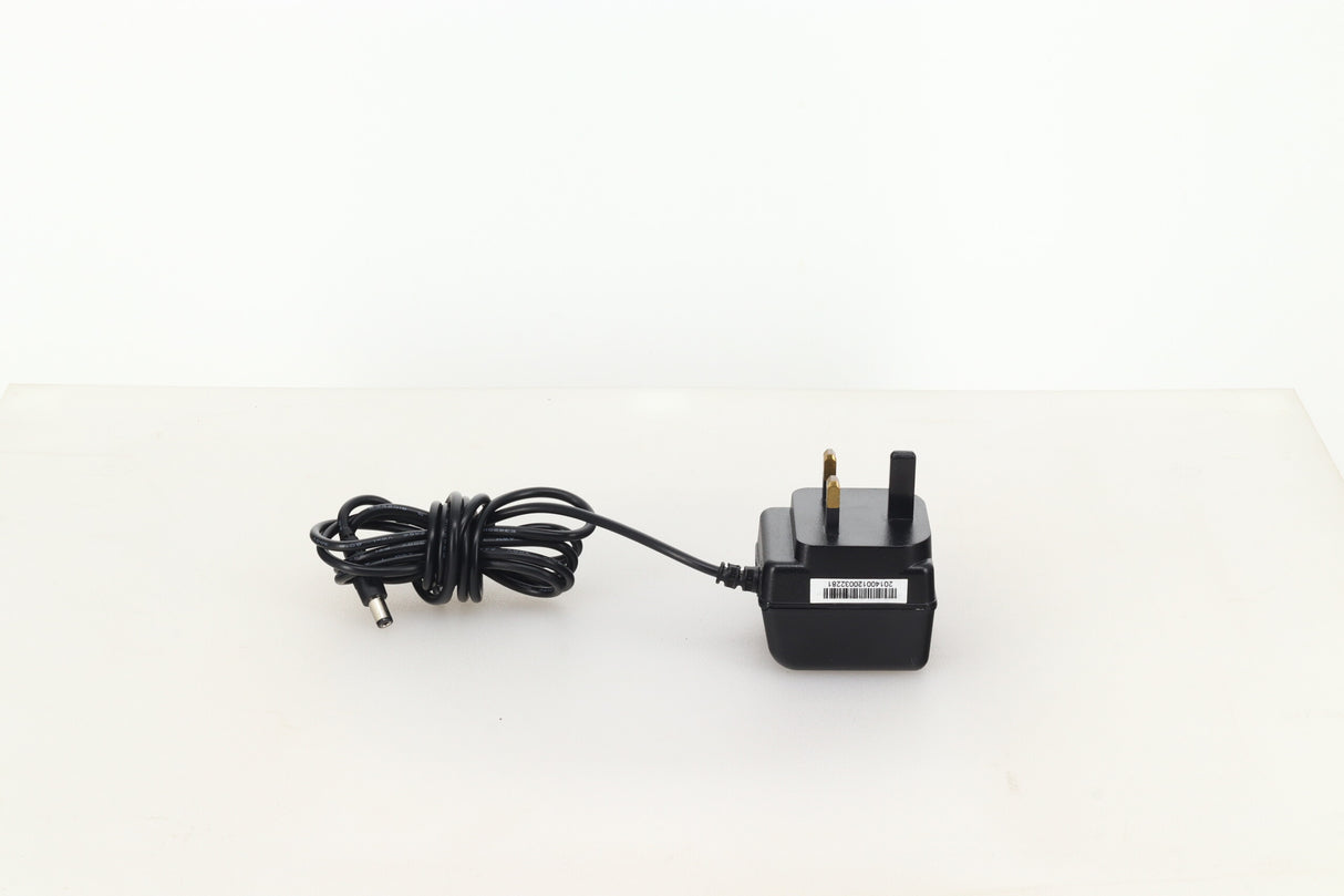 Rega Planar 3 Turntable - Black / Elys Cartridge