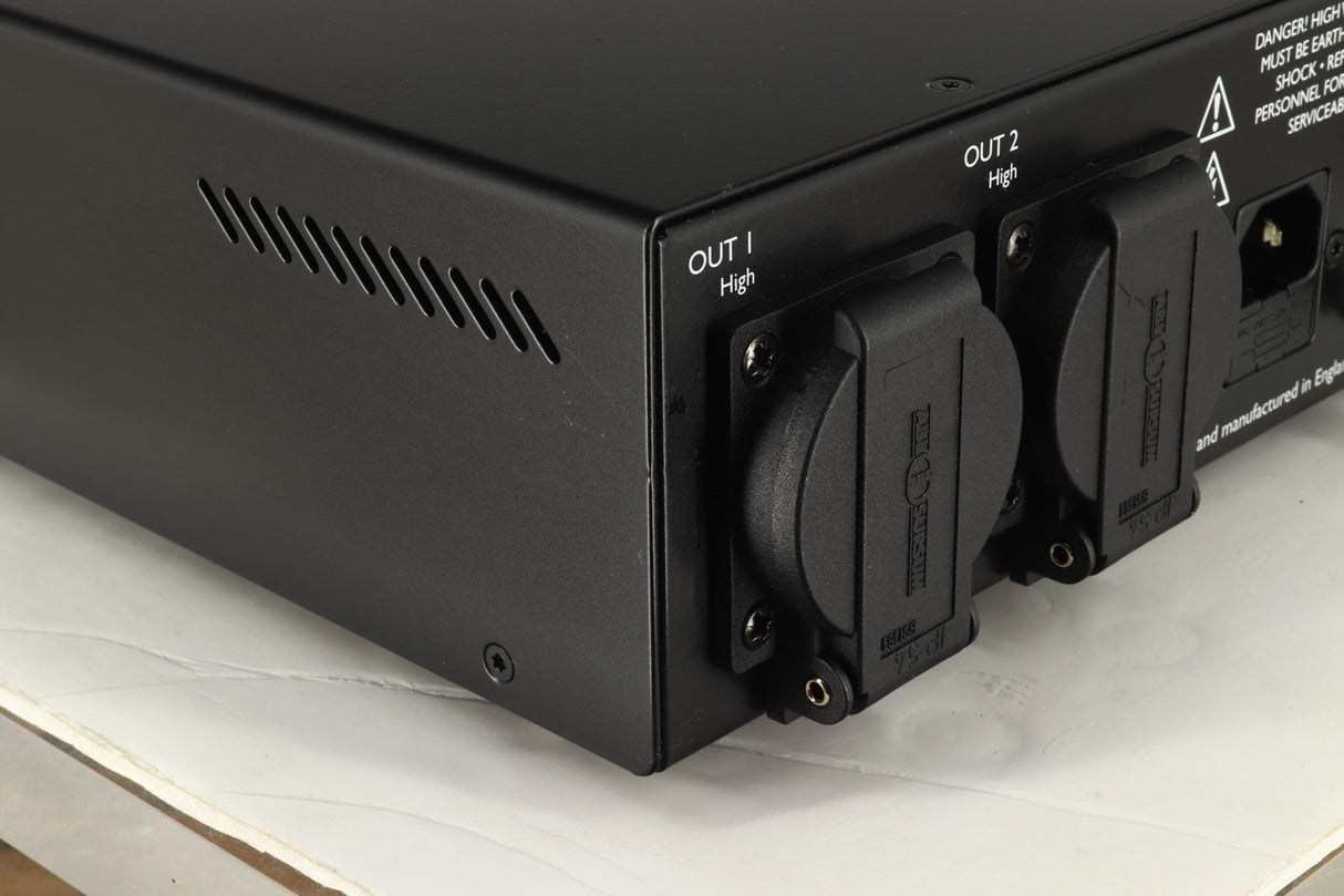 ISOL-8 Minisub Wave Mains Conditioner - Silver